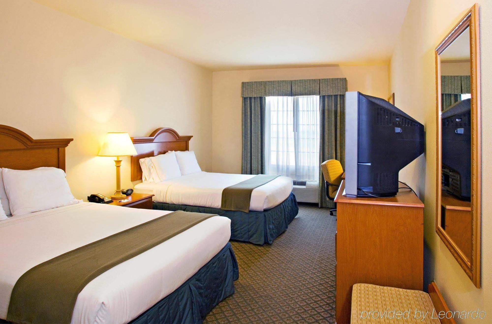 Holiday Inn Express Hotel & Suites Rio Grande City, An Ihg Hotel Exterior foto